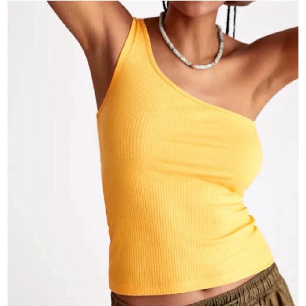 One shoulder rib tank